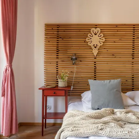 Z Ogrodem - Pod Orlem Apartment *